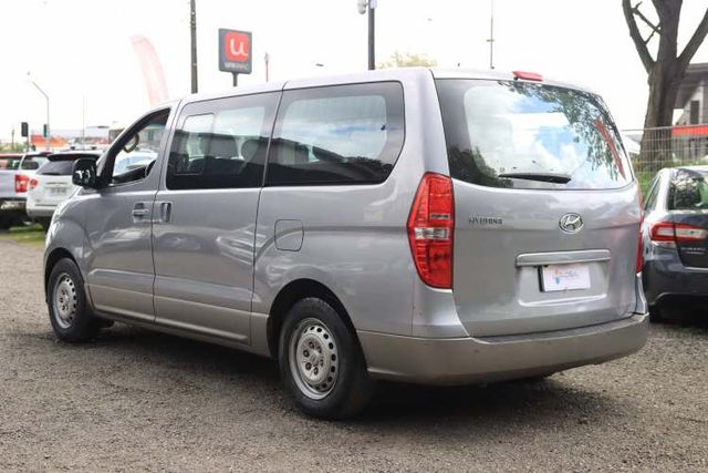 MINI BUS HYUNDAI NEW H1 2021 FULL DOBLE AC 11 + 1 AL DIA DECRETO 80