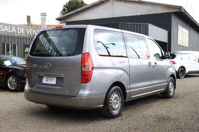 MINI BUS HYUNDAI NEW H1 2021 FULL DOBLE AC 11 + 1 AL DIA DECRETO 80