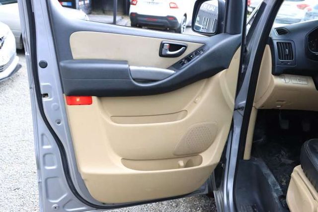 MINI BUS HYUNDAI NEW H1 2021 FULL DOBLE AC 11 + 1 AL DIA DECRETO 80