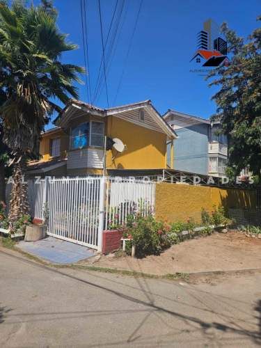 SE VENDE ESPACIOSA CASA SAN BERNARDO (126669)