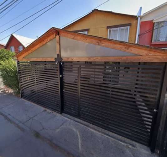 VENTA de Amplia casa en Maipú - Regularizada