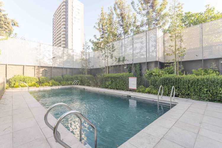 Cuarta Avenida 1350 [487-4]