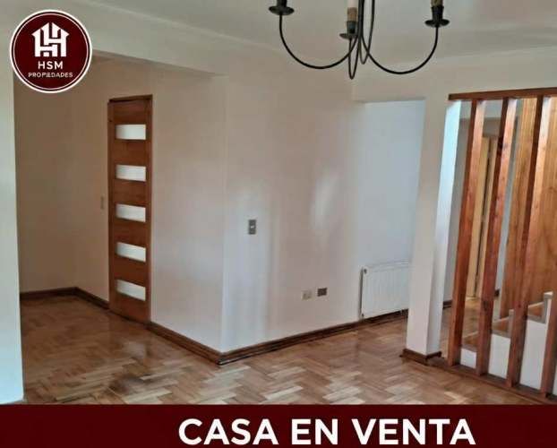 ¡Oportunidad Única! Casa 5D/3B en Huertos Familiares