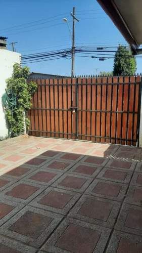 HERMOSA CASA EN BELLOTO NORTE