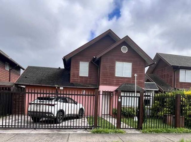 VENTA AMPLIA CASA , TEMUCO  (129237)