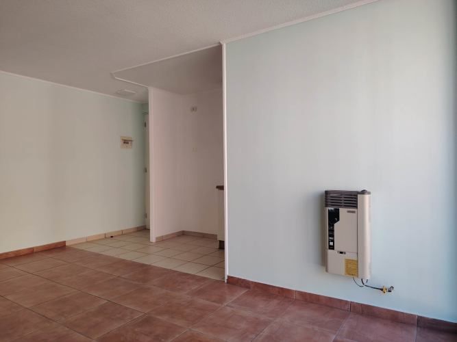 Luminoso y cómodo departamento en excelente ubicación, a pasos del metro Santiago Bueras