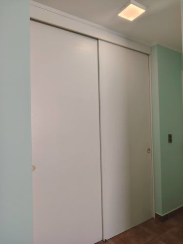 Luminoso y cómodo departamento en excelente ubicación, a pasos del metro Santiago Bueras