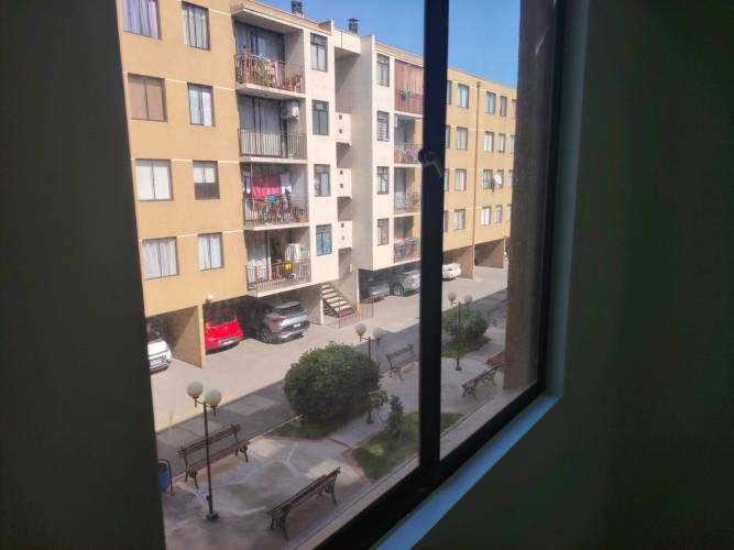 Luminoso y cómodo departamento en excelente ubicación, a pasos del metro Santiago Bueras