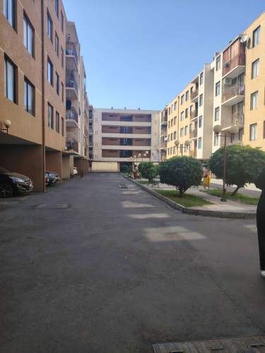 Luminoso y cómodo departamento en excelente ubicación, a pasos del metro Santiago Bueras