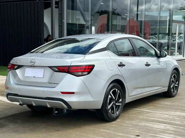 Nissan Sentra 2025 Sentra 2.0