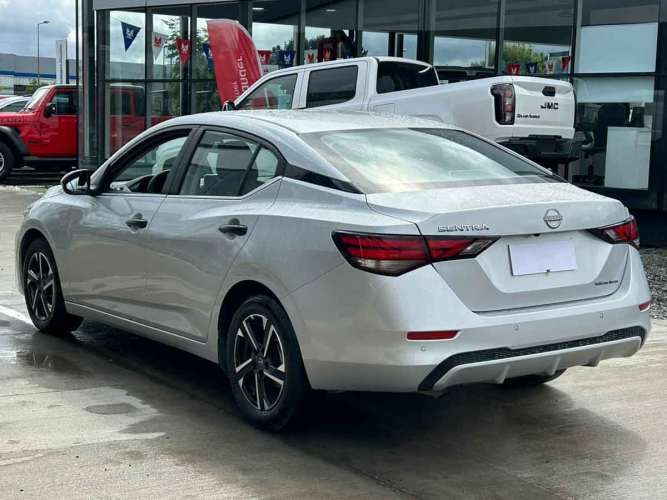 Nissan Sentra 2025 Sentra 2.0