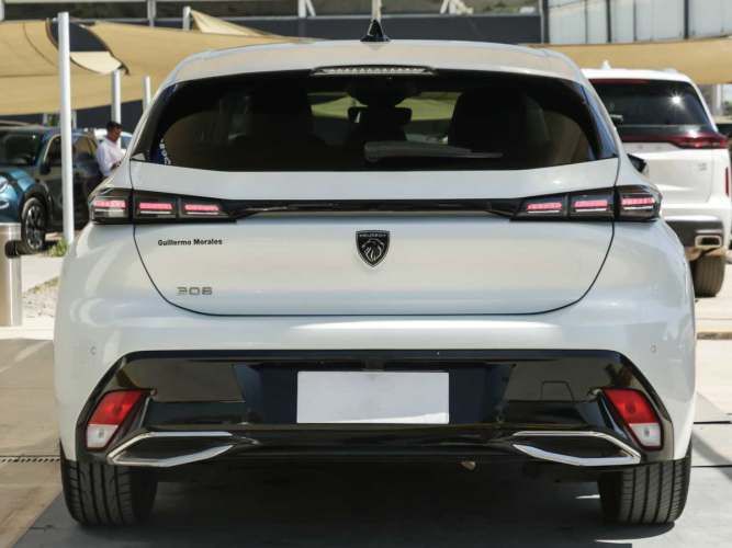 Peugeot  Allure Puretech 130 Mt