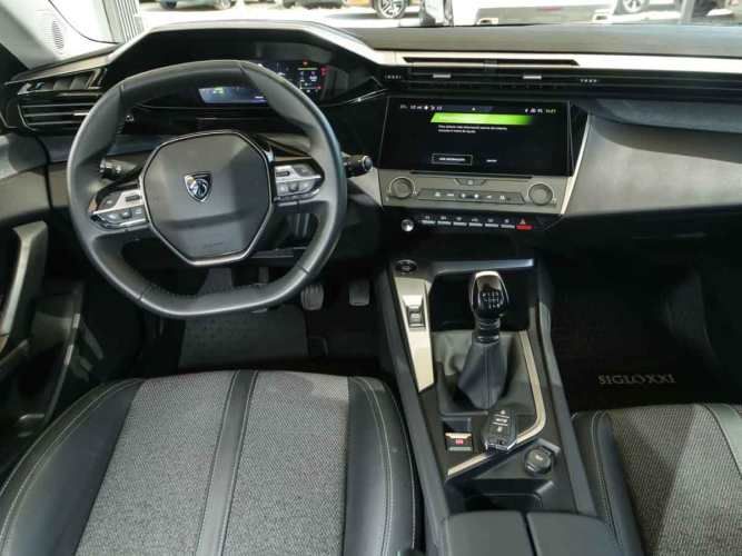 Peugeot  Allure Puretech 130 Mt