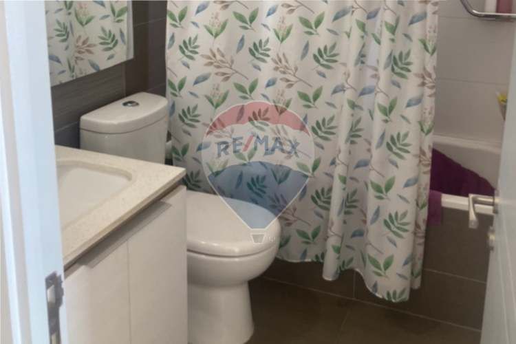 "tu hogar en concón: lujo y comodidad costera"