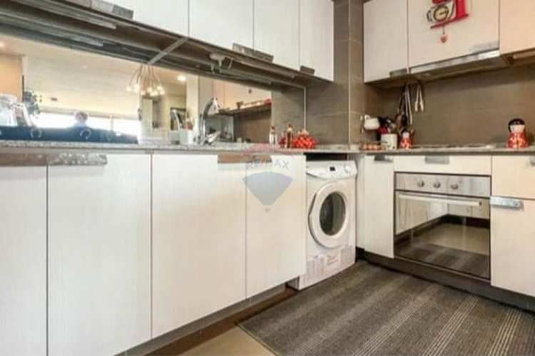 "tu hogar en concón: lujo y comodidad costera"