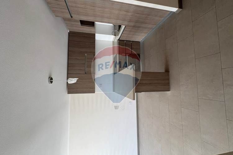 Vista panorámica y laguna navegable - 2d/1b/1e