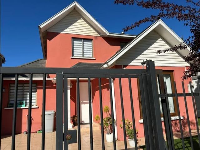 VENDO CASA EN VILLA FUNDADORES PASAJE CERRADO CURAUMA VALPARAISO