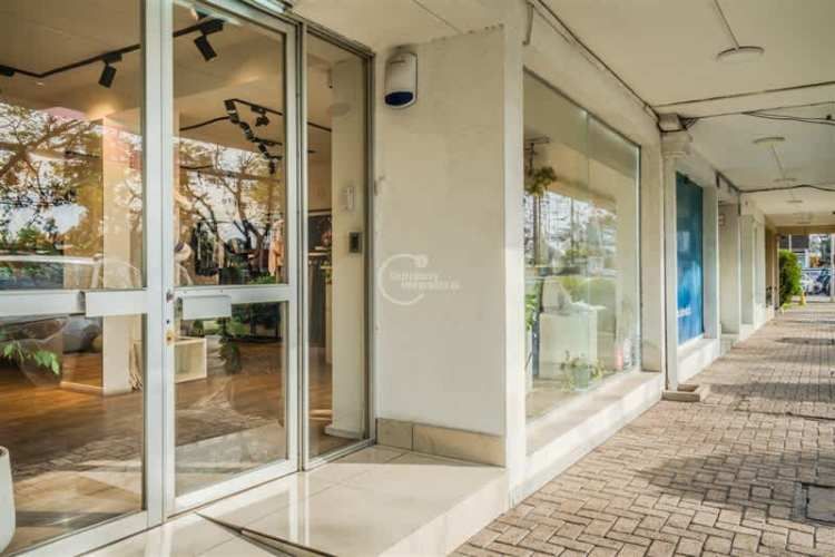 LOCAL COMERCIAL Av Vitacura