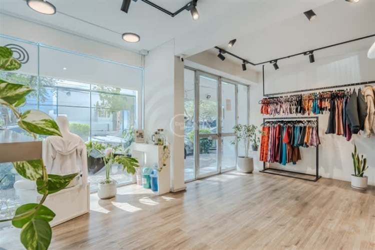 LOCAL COMERCIAL Av Vitacura