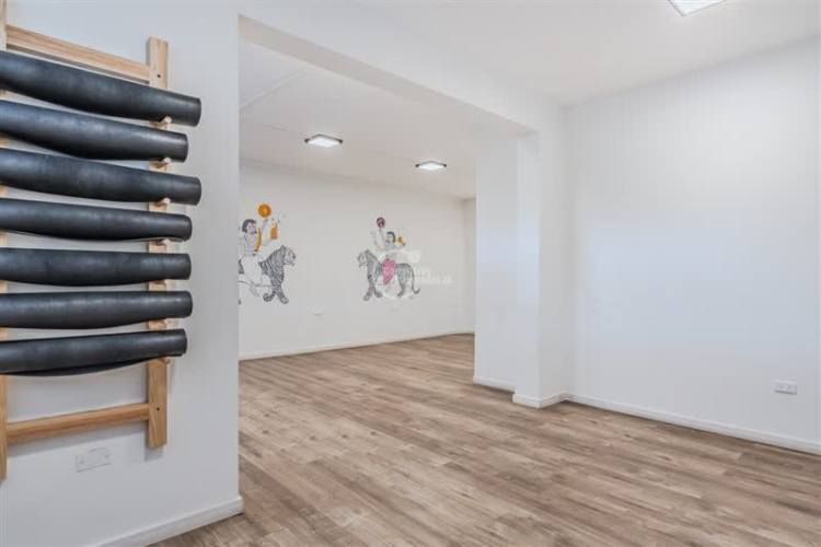 LOCAL COMERCIAL Av Vitacura