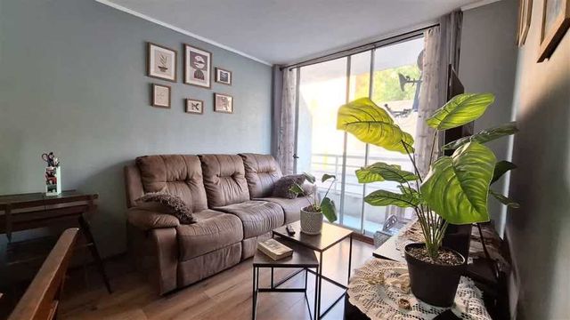 DEPARTAMENTO A 3 cuadras de Gran Avenida. Dpto cuenta con estacionamiento