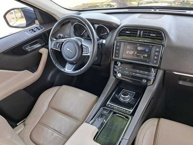 JAGUAR F-PACE 2.5T AWD 2.O AUT 2018