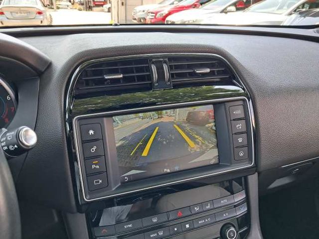 JAGUAR F-PACE 2.5T AWD 2.O AUT 2018