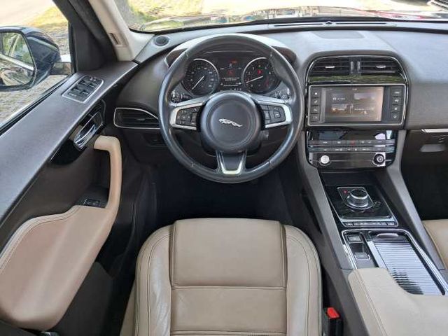 JAGUAR F-PACE 2.5T AWD 2.O AUT 2018