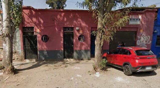 VENTA DE TERRENO CON CASA, A PASOS DE LA NUEVA LINEA 7