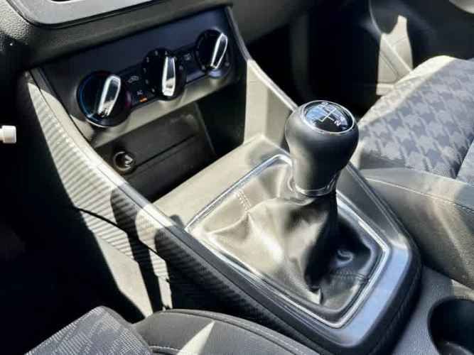 Mg Zs 1.5 Com Mt 2018