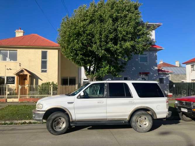 Ford expedition 2000 4wd
