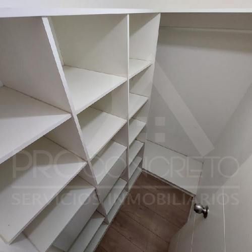 Estudio con terraza en arriendo frente al metro Carlos Valdovinos (L5)