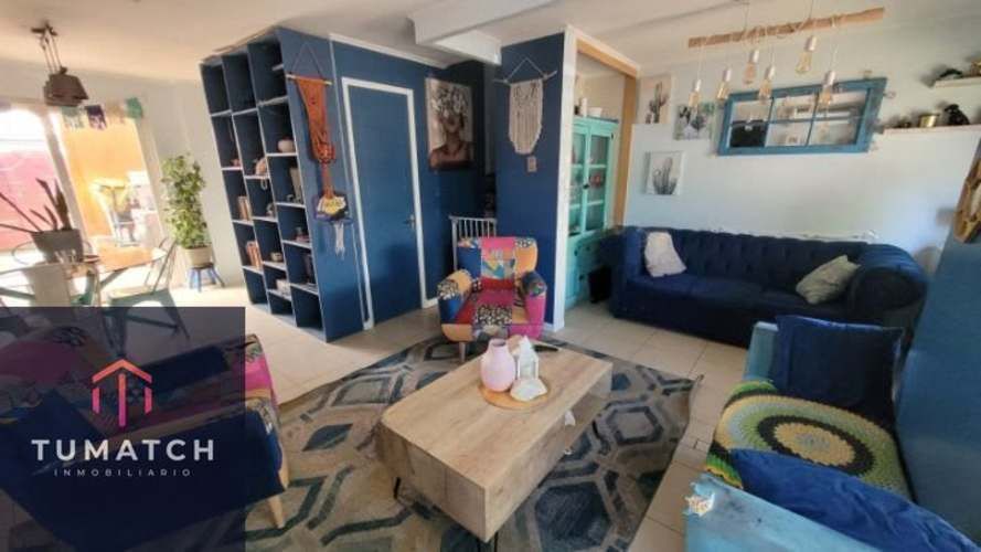 Casa en venta c/ estacionamiento en Ciudad del Sol