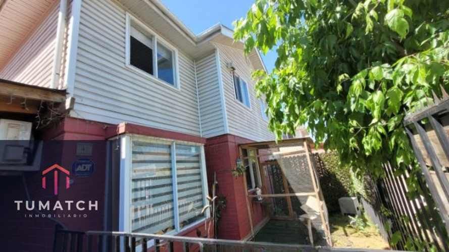 Casa en venta c/ estacionamiento en Ciudad del Sol