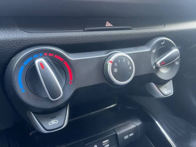 KIA RIO 5 EX 1.4 MT FULL SIN AIRE 53.000 KM.