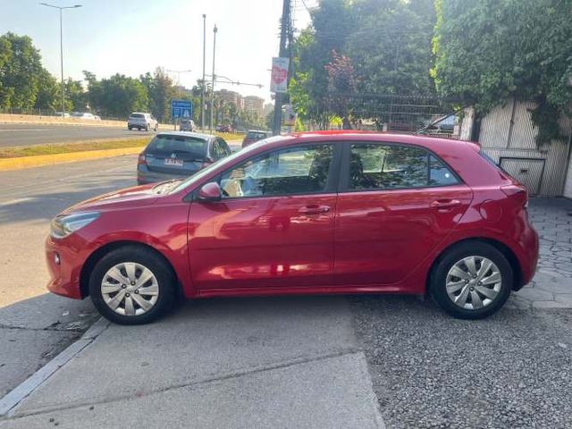 KIA RIO 5 EX 1.4 MT FULL SIN AIRE 53.000 KM.