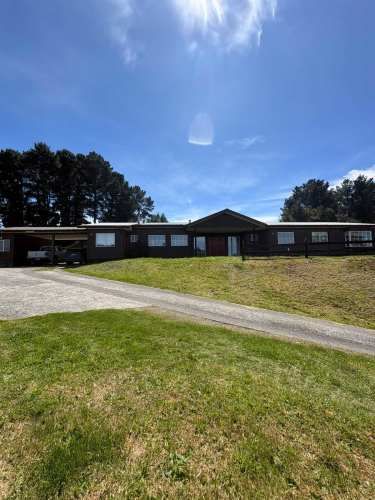 CASA EN PARCELA CON QUINCHO (129317)