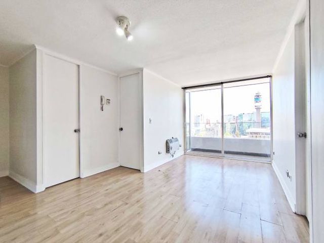 Lord Cochrane 173 (1 Est ) [191-4]