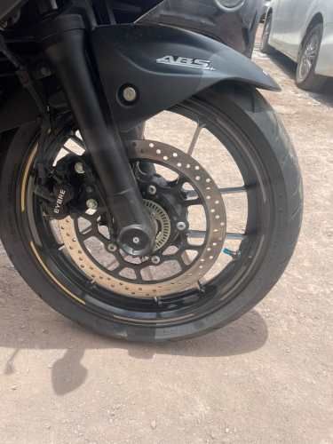 SUZUKI  GIXXER
