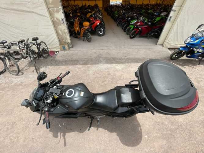 SUZUKI  GIXXER