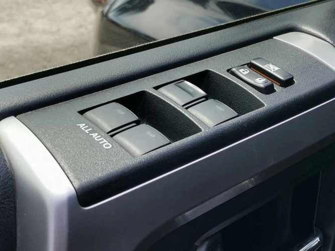 TOYOTA 4RUNNER  2024