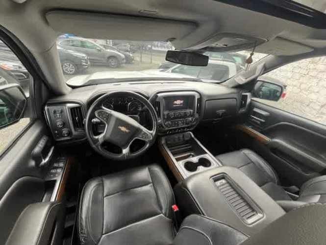 CHEVEROLET SILVERADO DCAB 4X4 5.3 AUT (valor con iva incluido facturable)