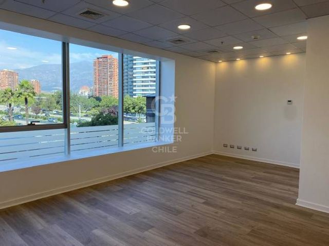 Oficina en Venta Excelente Ubicación en Vitacura