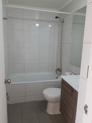 DEPARTAMENTO EN VENTA. METRO HOSP. Y U DE CHILE ME