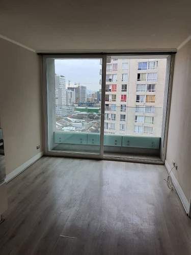 DEPARTAMENTO EN VENTA. METRO HOSP. Y U DE CHILE ME