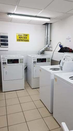 VENDE DEPTO. 2 DORMITORIOS 2B 1EST Y 1BODEGA