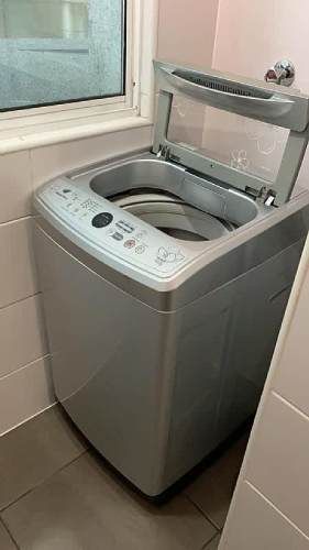 VENDE DEPTO. 2 DORMITORIOS 2B 1EST Y 1BODEGA