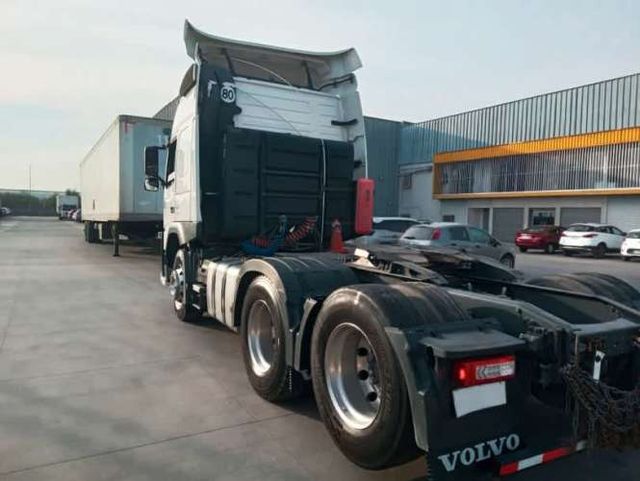 VOLVO FM410