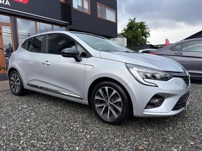 RENAULT CLIO 2023