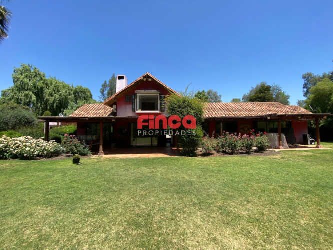 Casa en venta en chicureo